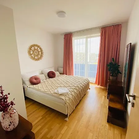 Stylovy Apartman Artdeco 아파트 *